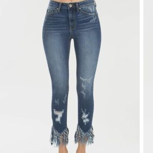 KanCan Shredded Ankle Jeans